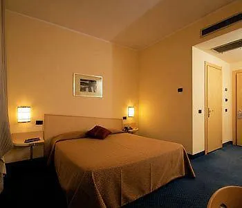 Classhotel Piacenza Junior Podenzano 3*,