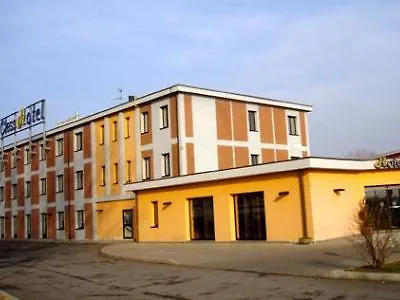 Classhotel Piacenza Junior Podenzano Italy