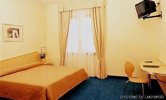 *** Hotel Classhotel Piacenza Junior Podenzano Italy